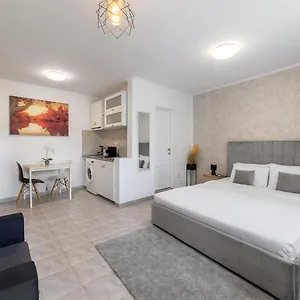 Downtown Victoria By Citybookings Apartamento
